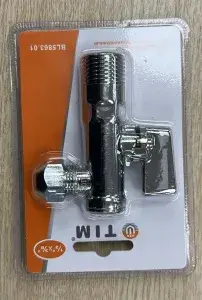 Кран угловой с цангой и отражателем,хромированный 1/2*10мм "TIM" 1/50