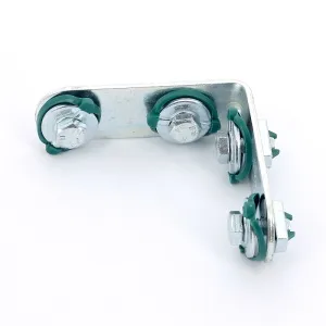 Уголок 90° , 4 отверстия, 4 монтажные гайки "ZEIS" 4/40